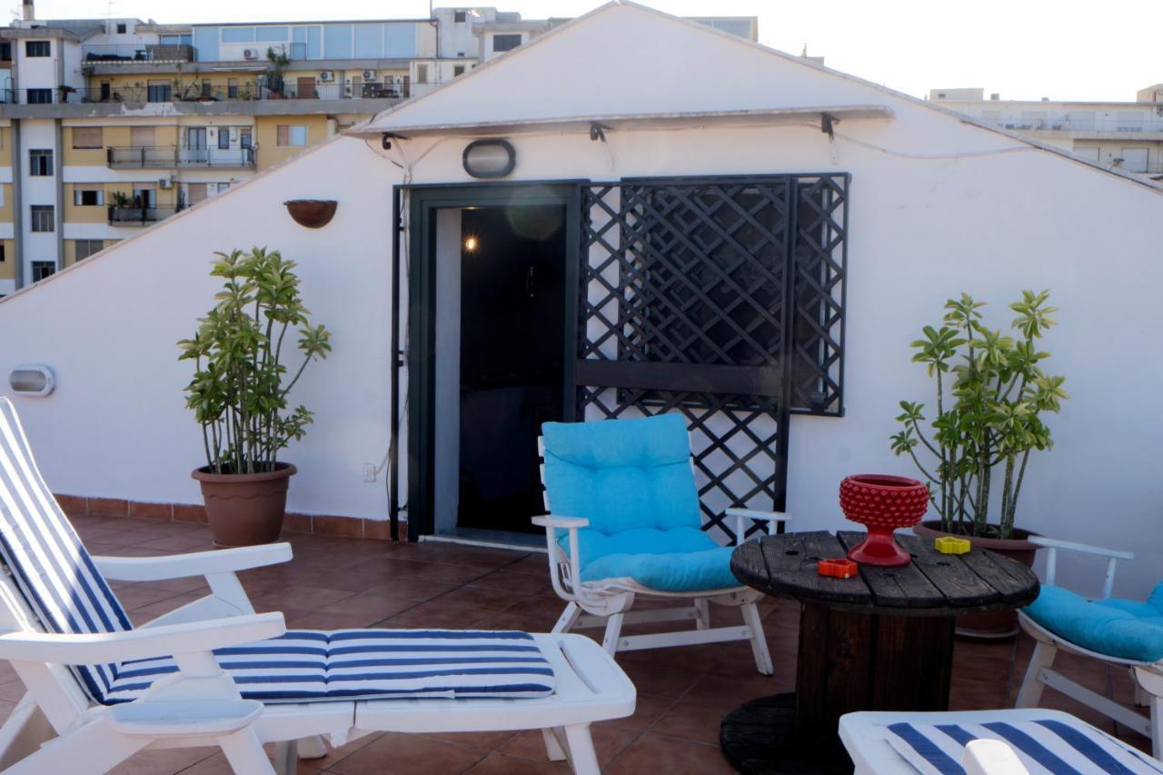 Attico Con Terrazza Sul Porto Apartment Палермо Екстериор снимка