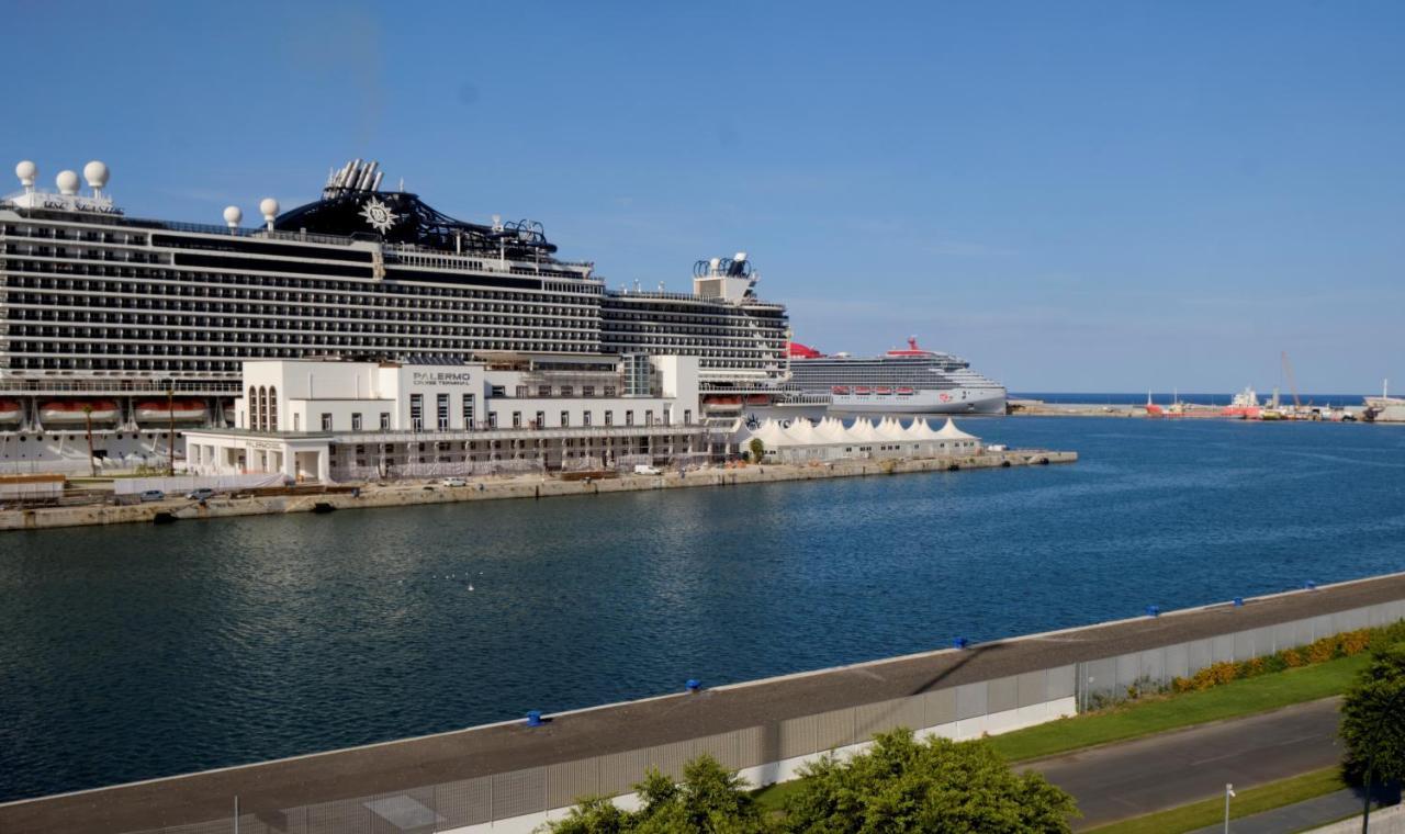 Attico Con Terrazza Sul Porto Apartment Палермо Екстериор снимка